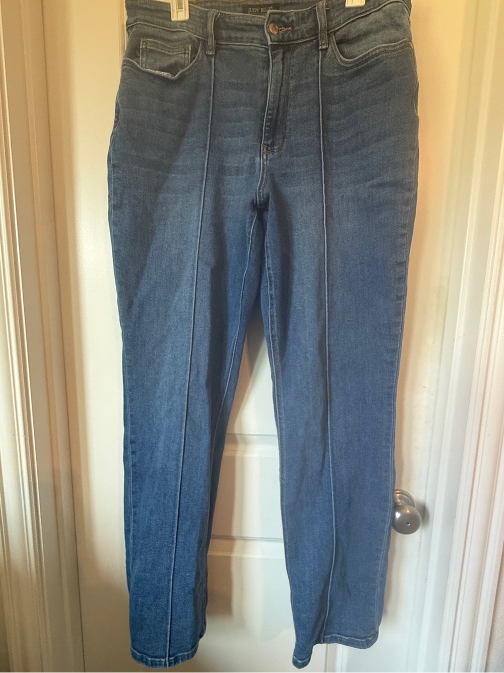 Judy Blue Mid-Blue Boyfriend Jeans with Front Seams - Picture 5 of 9